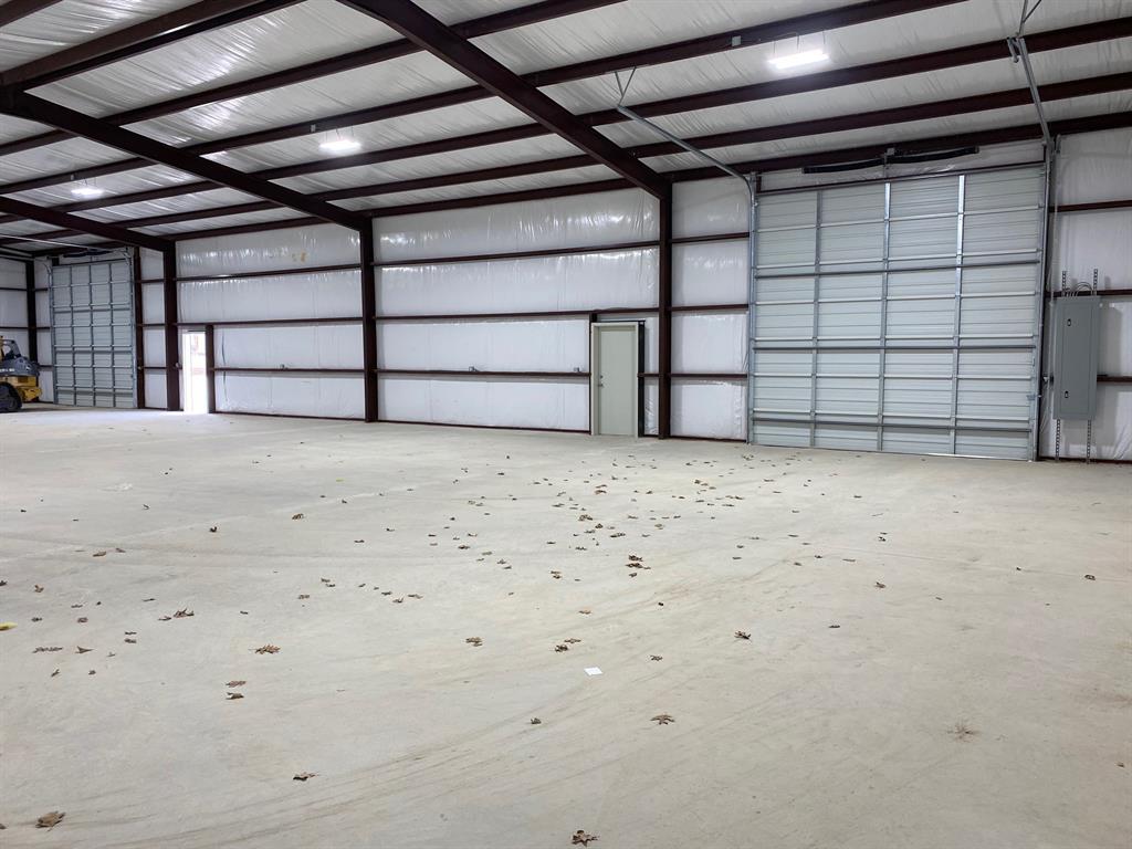 6585 N FM 1417 D