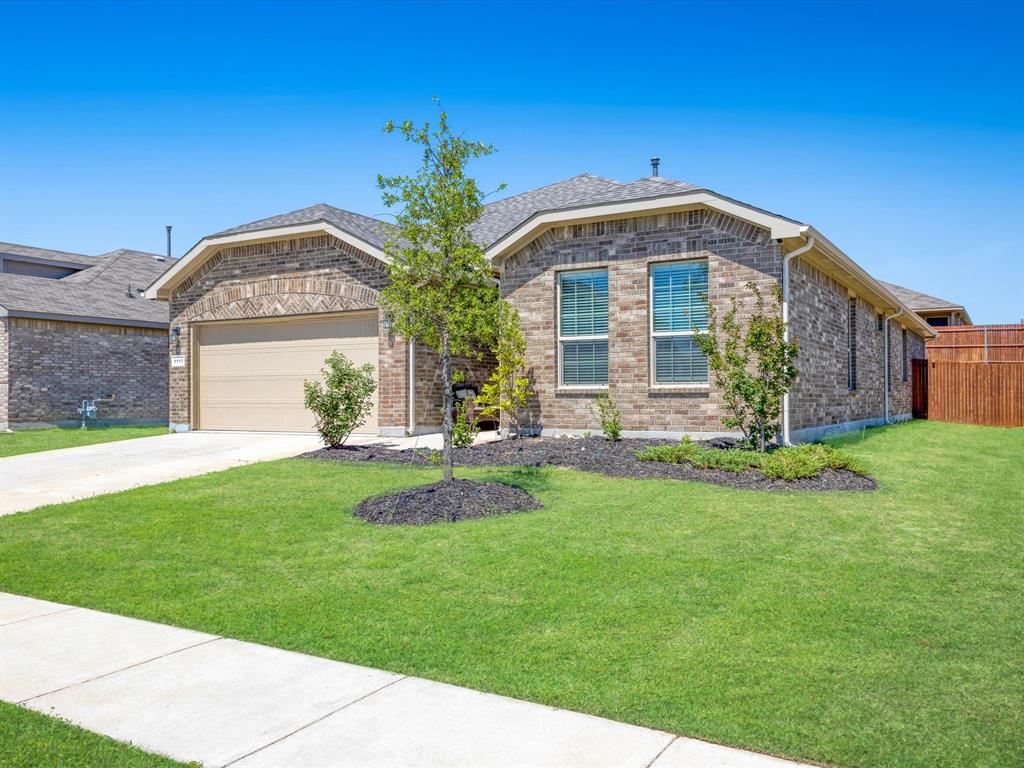1111 Burlingame Drive