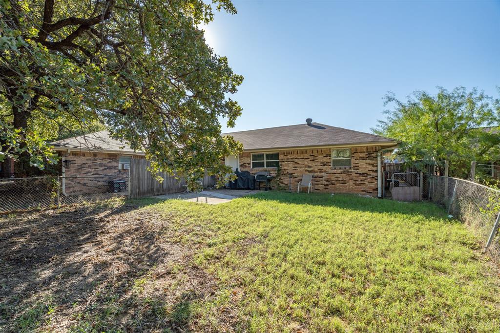 Wilshire Village - Residential Income