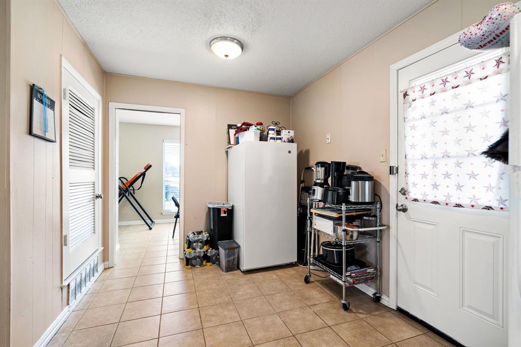 Wilshire Village - Residential Income