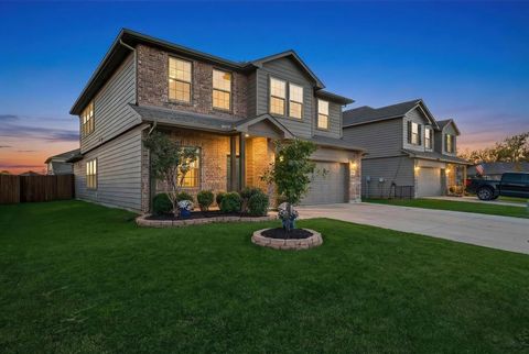 313 Countryside Drive Aubrey TX 76227