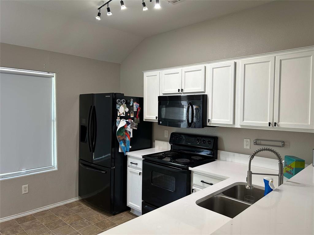 Mountain Crk Lake Instl 1 - Residential Lease