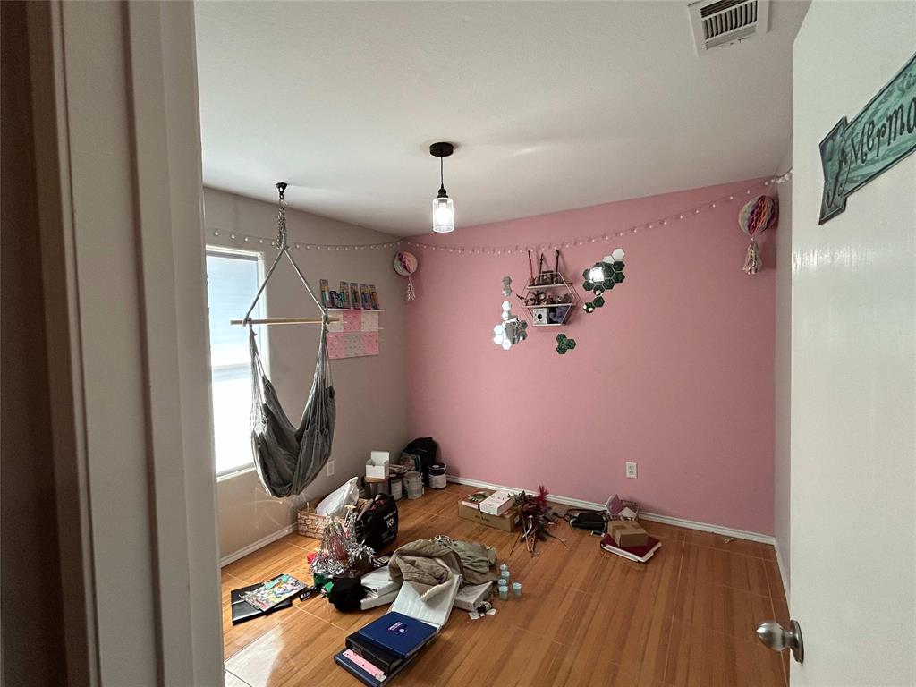 Mountain Crk Lake Instl 1 - Residential Lease