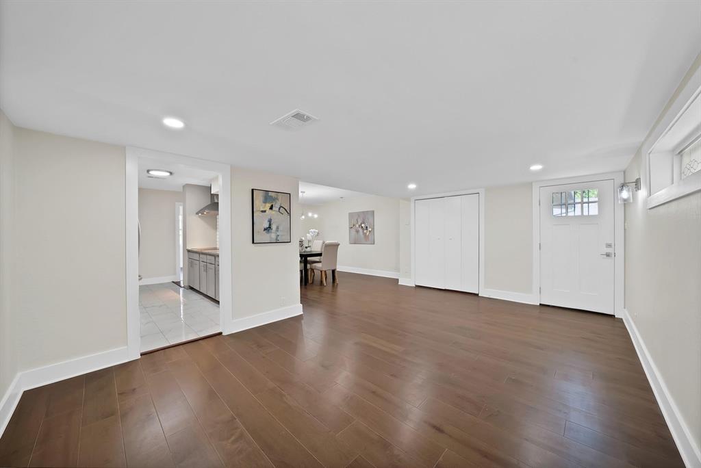 Walnut Hills 3rd Inst - Residential