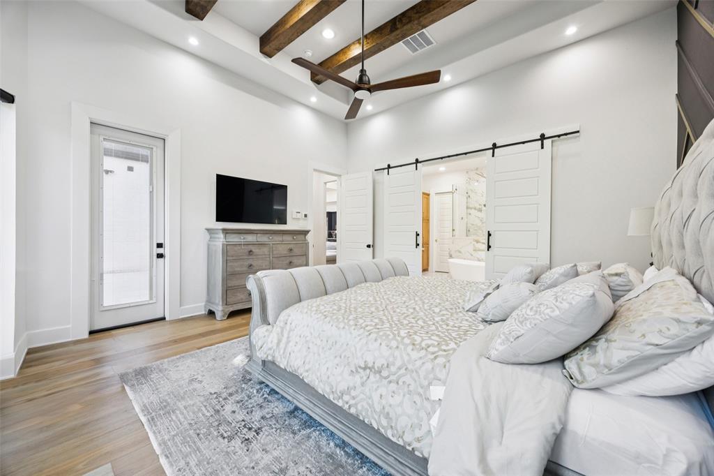 Hillside Of Flower M - Residential