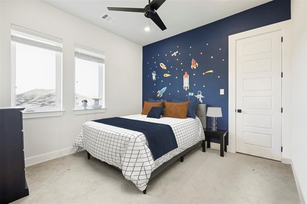 Hillside Of Flower M - Residential