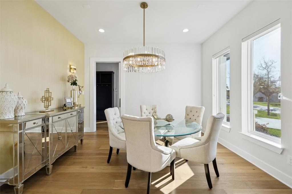 Hillside Of Flower M - Residential