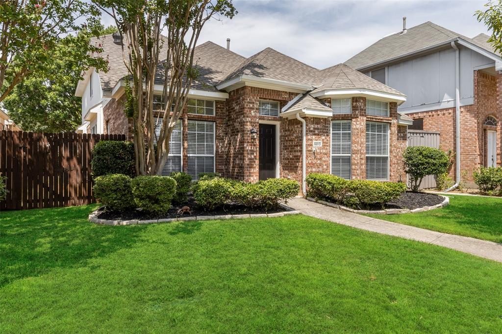 6813 Saddletree Trail