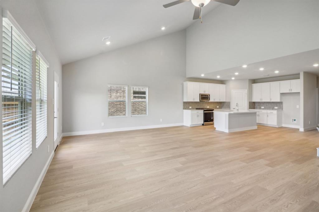 340 Sierra Ridge