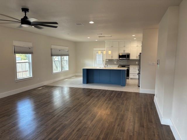 Howard W R Add - Residential Lease