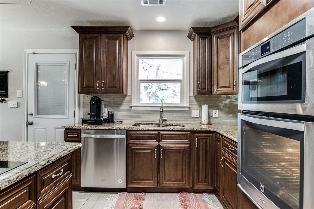 Lake Terrace - Residential