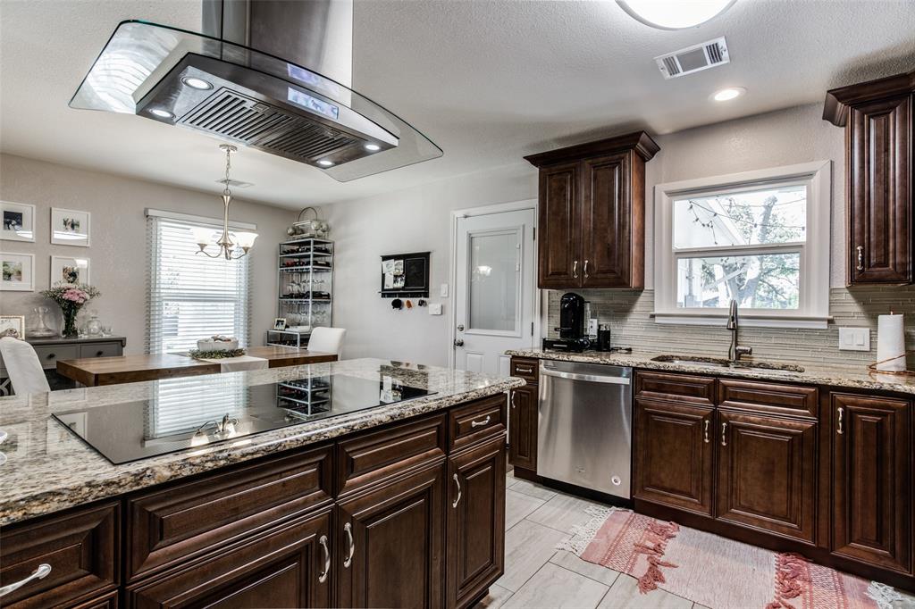 Lake Terrace - Residential