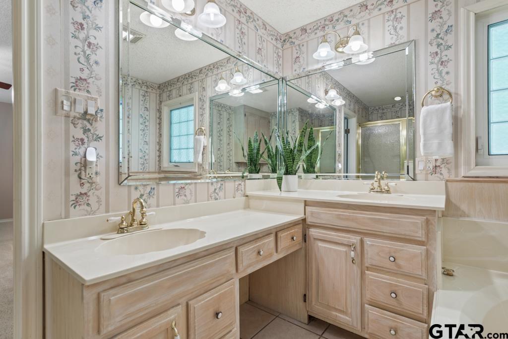 Hide A Way Lake - Residential