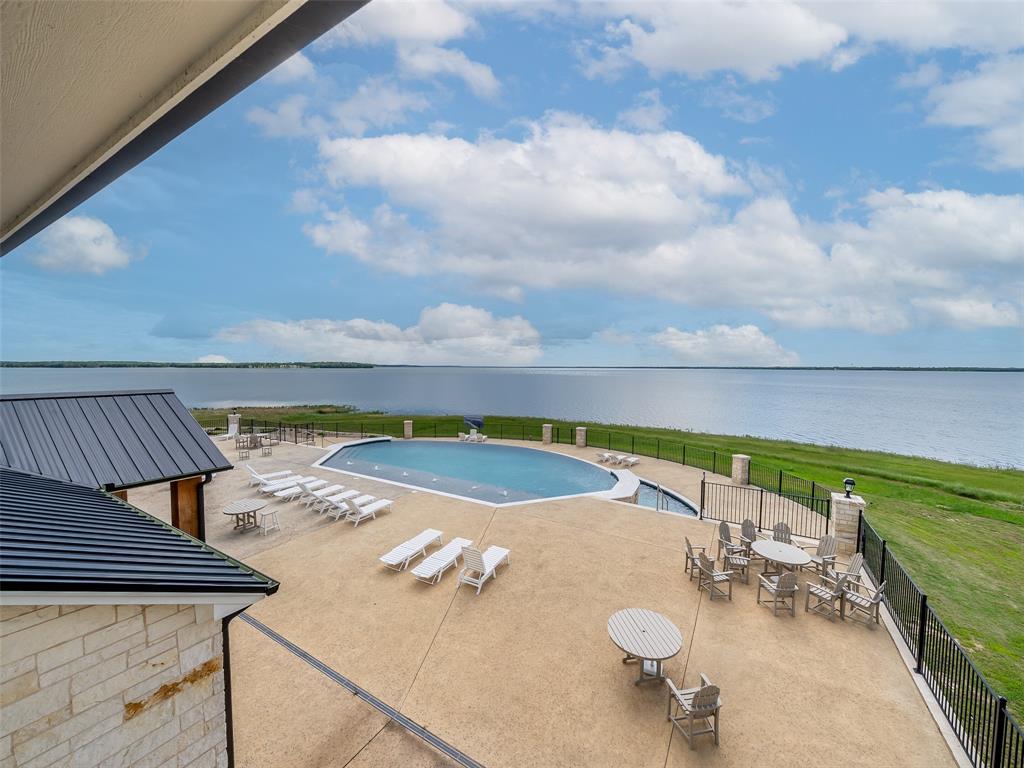 SHORES AT THE PENINSULA - Land