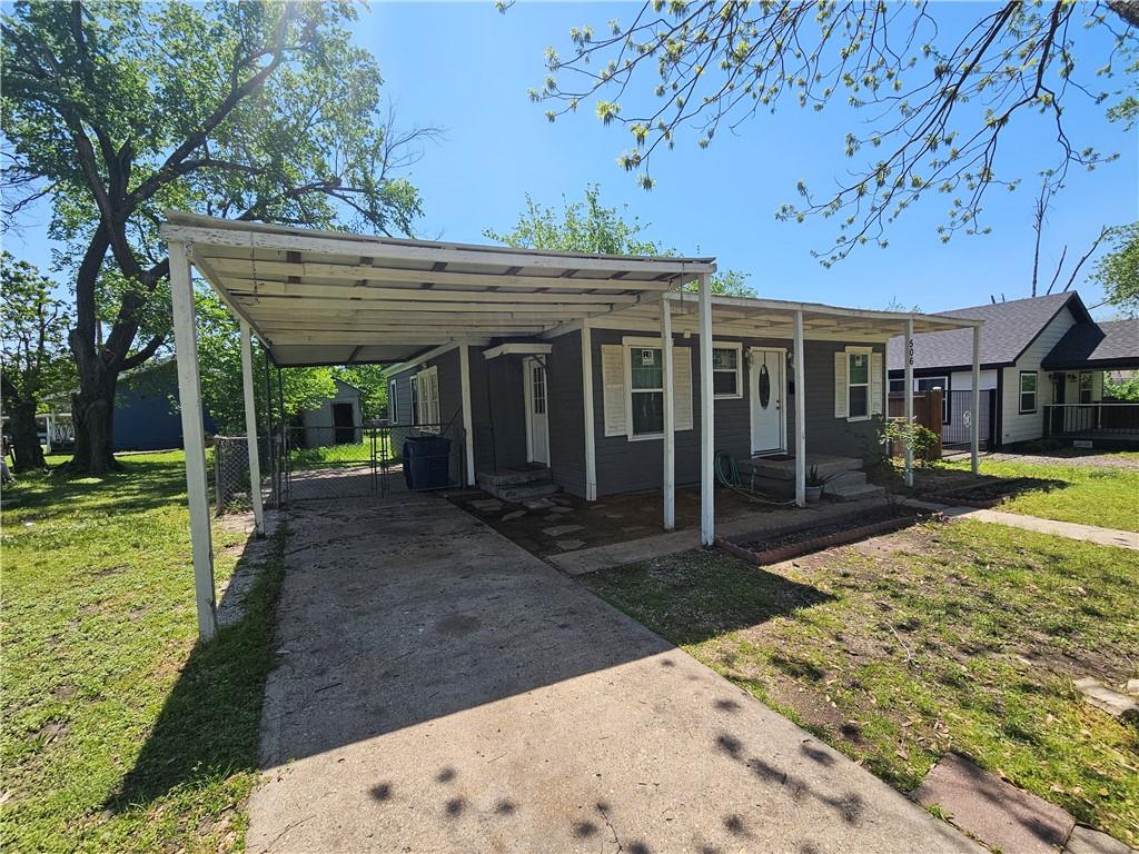 506 E Bowie Street