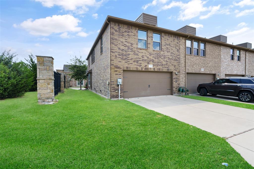 Photo 23 of 24 of 4604 Piedras Lanzar Drive townhome