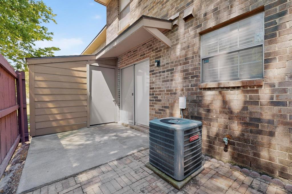 CEDARS CONDOMINIUMS - Residential