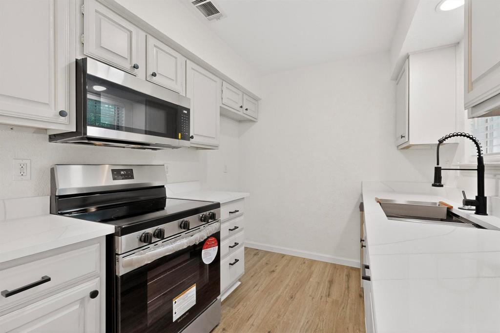 CEDARS CONDOMINIUMS - Residential