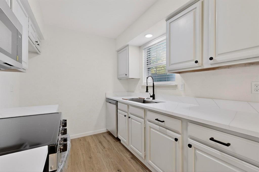 CEDARS CONDOMINIUMS - Residential