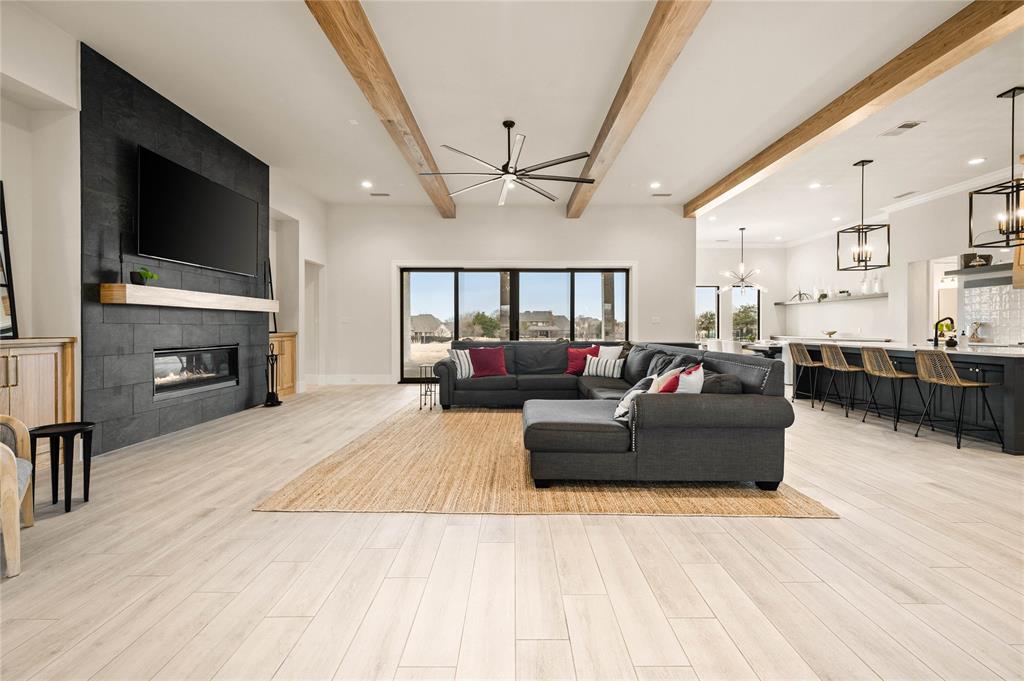 Mustang Lakes Ph One - Residential