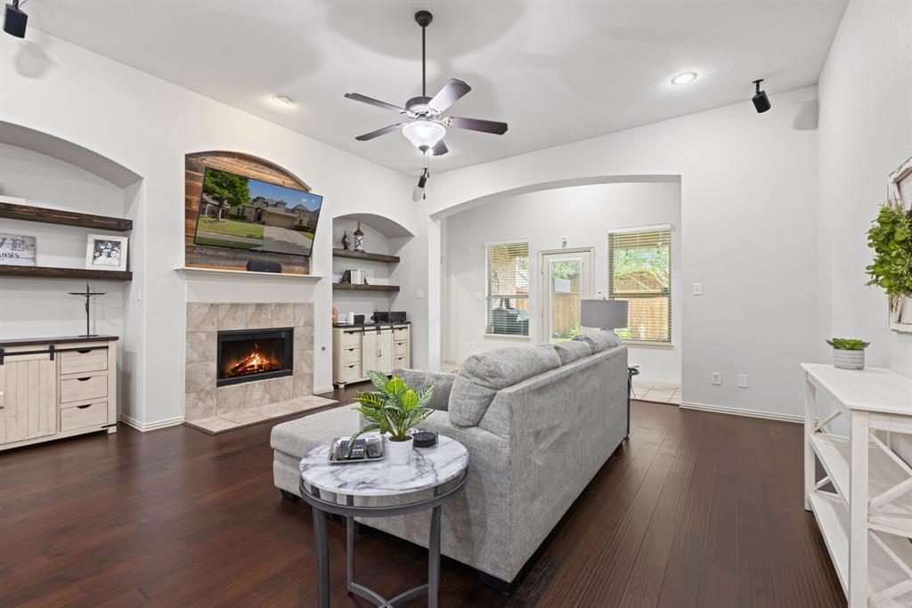 3532 Gallant Trail