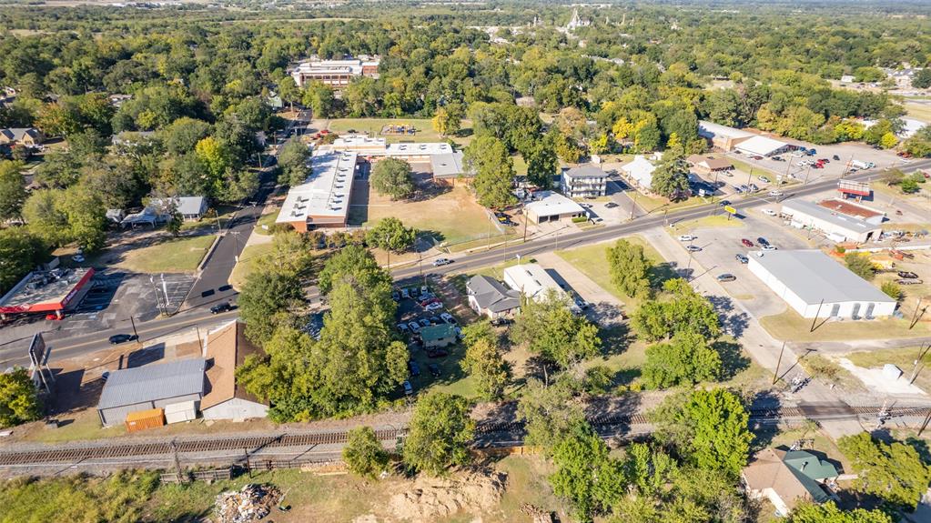 TOWN: SULPHUR SPRINGS - Residential