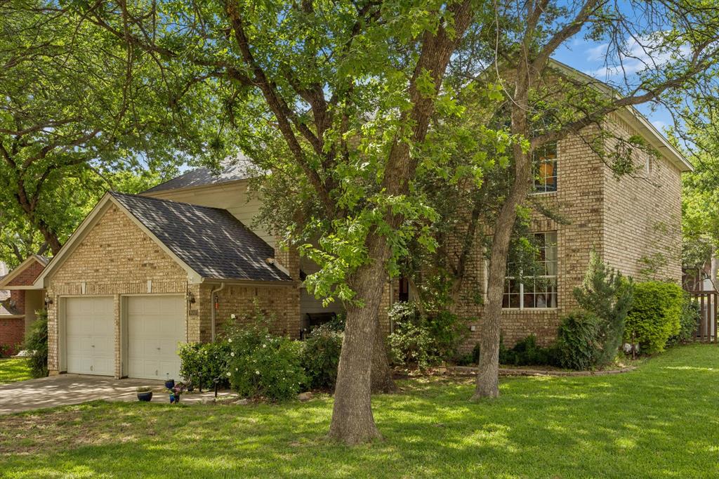 800 Fernwood Court
