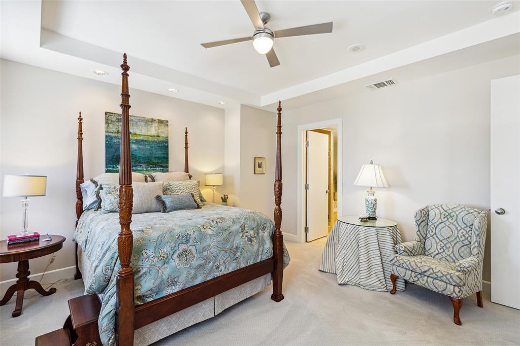 1505 Elm Street Condo - Residential