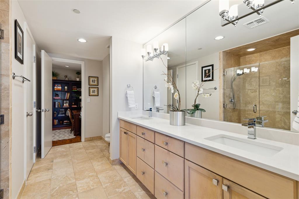 1505 Elm Street Condo - Residential