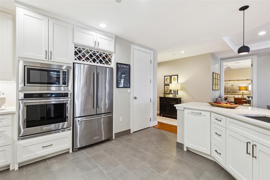 1505 Elm Street Condo - Residential