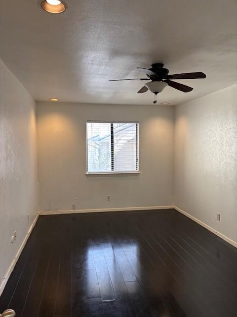 oaks lane condo - Residential Lease