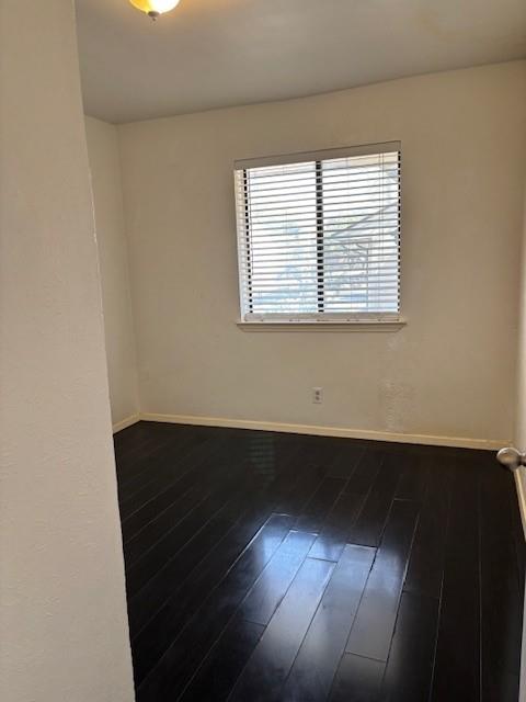 oaks lane condo - Residential Lease