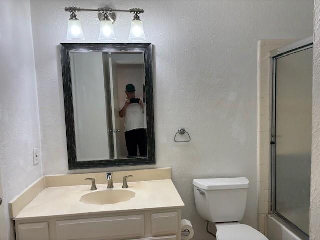 oaks lane condo - Residential Lease