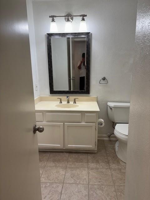 oaks lane condo - Residential Lease