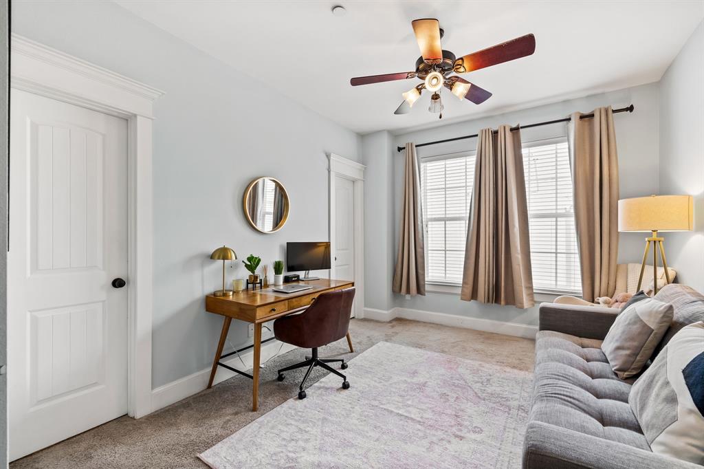 Stratford At Lakewood Condos A - Residential