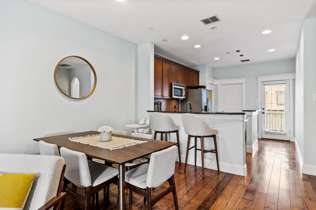 Stratford At Lakewood Condos A - Residential