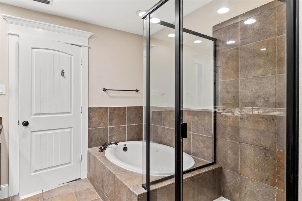 Stratford At Lakewood Condos A - Residential