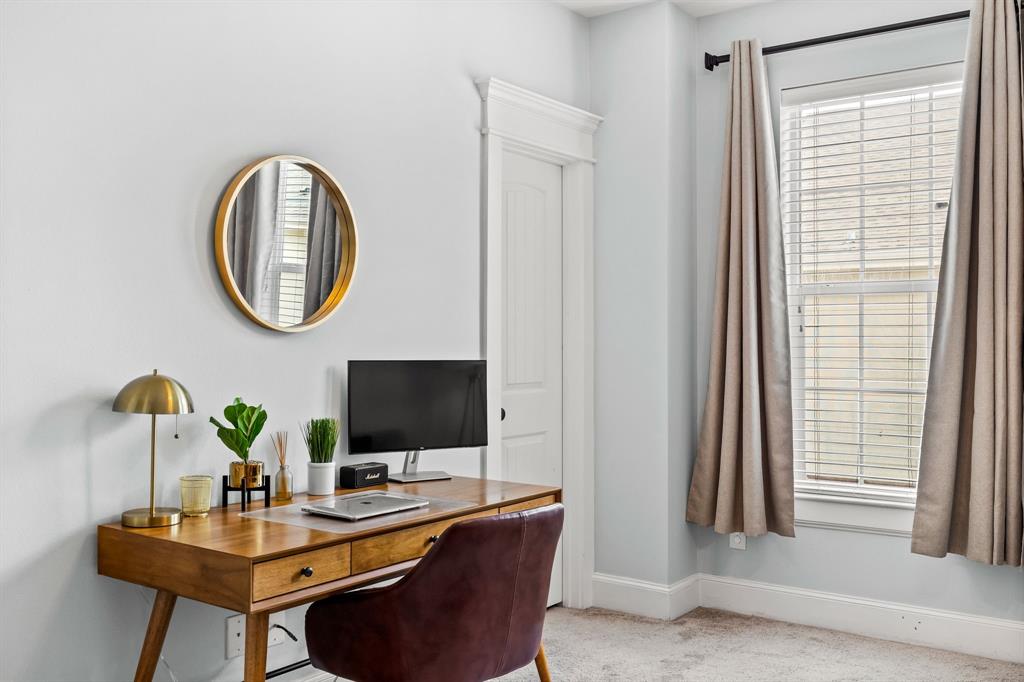 Stratford At Lakewood Condos A - Residential