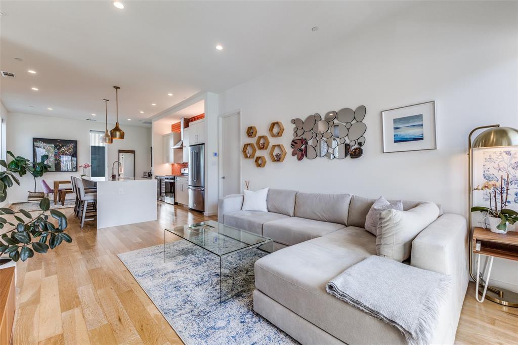 3812 San Jacinto Street 201