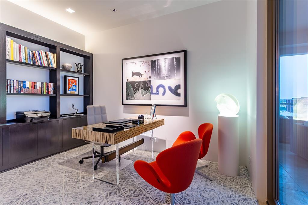 Stoneleigh Residences - Residential