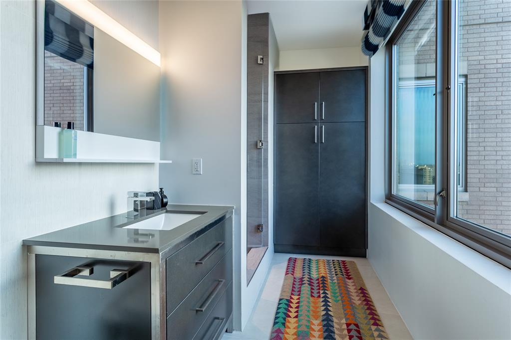 Stoneleigh Residences - Residential