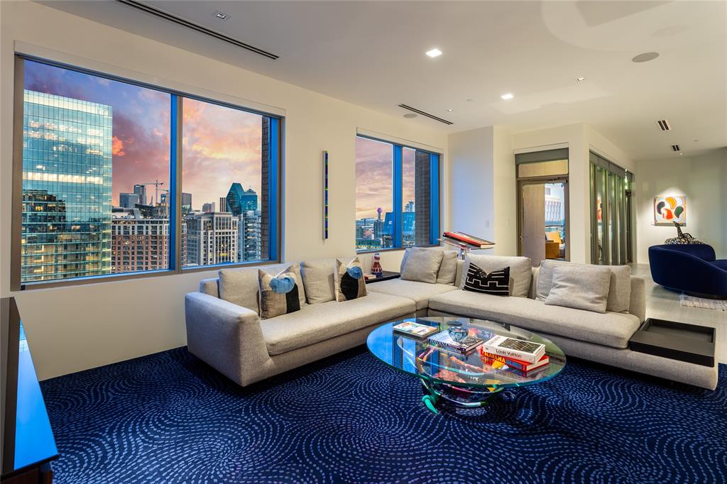 Stoneleigh Residences - Residential