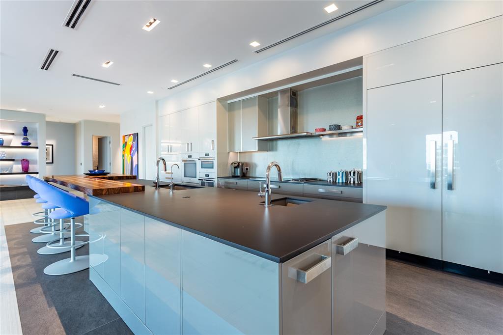 Stoneleigh Residences - Residential