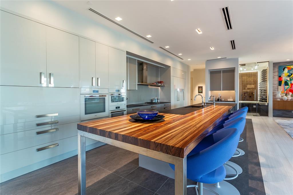 Stoneleigh Residences - Residential