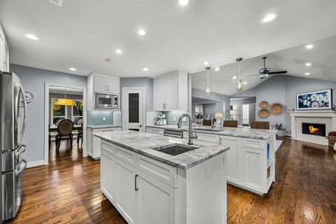 Tiny photo for 7612 Maplecrest Drive, Dallas, TX 75254 (MLS # 21100888)