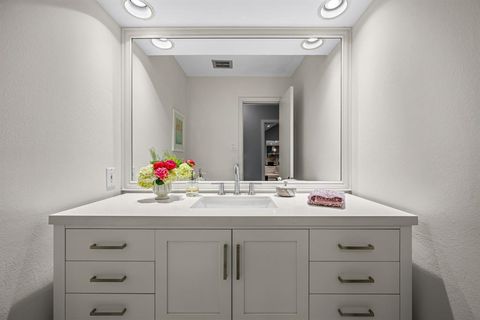 Tiny photo for 7612 Maplecrest Drive, Dallas, TX 75254 (MLS # 21100888)