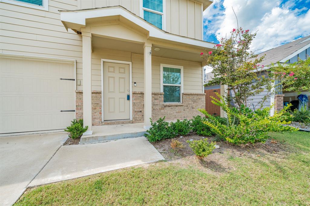 2923 Cascade Lane