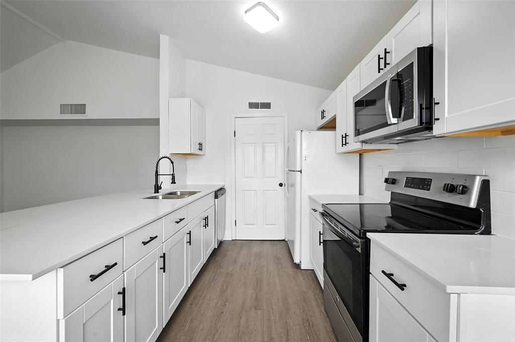 Colony 23 - Residential