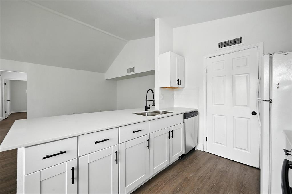 Colony 23 - Residential