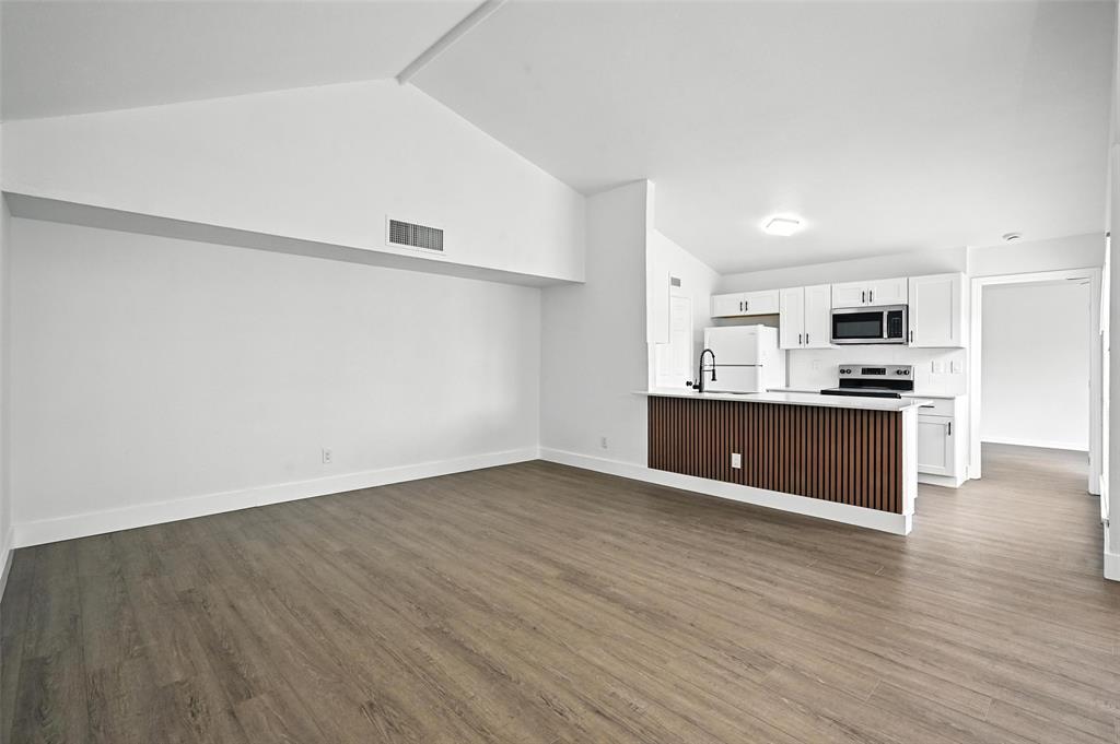 Colony 23 - Residential